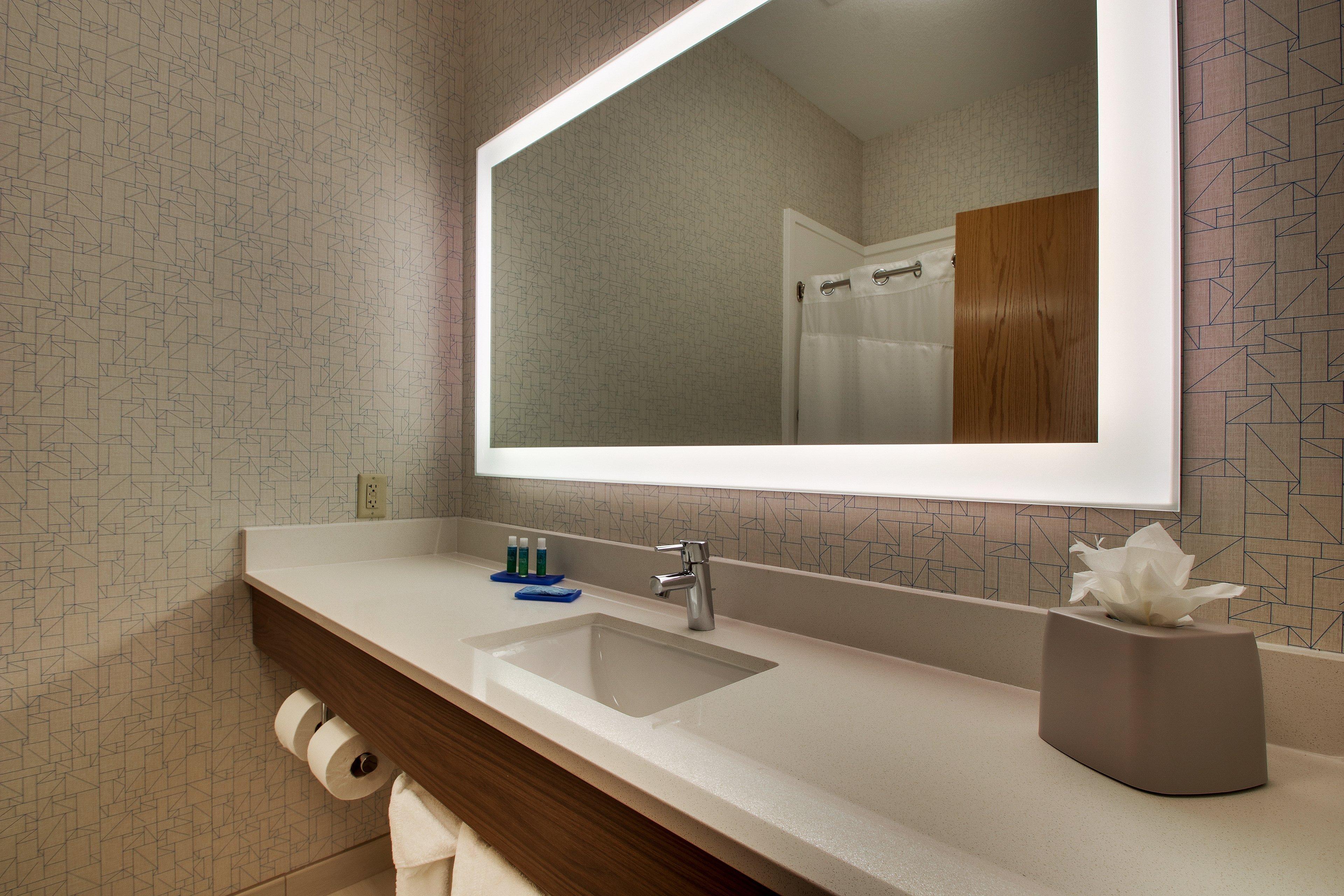 Holiday Inn Express Hotel & Suites Morris By Ihg Eksteriør billede